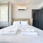Capella Villa *