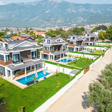 Capella Villa *