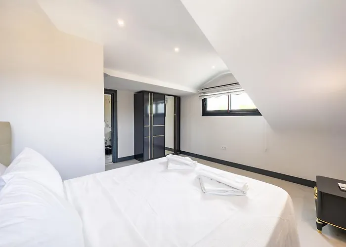 Villa Capella Vıllas *